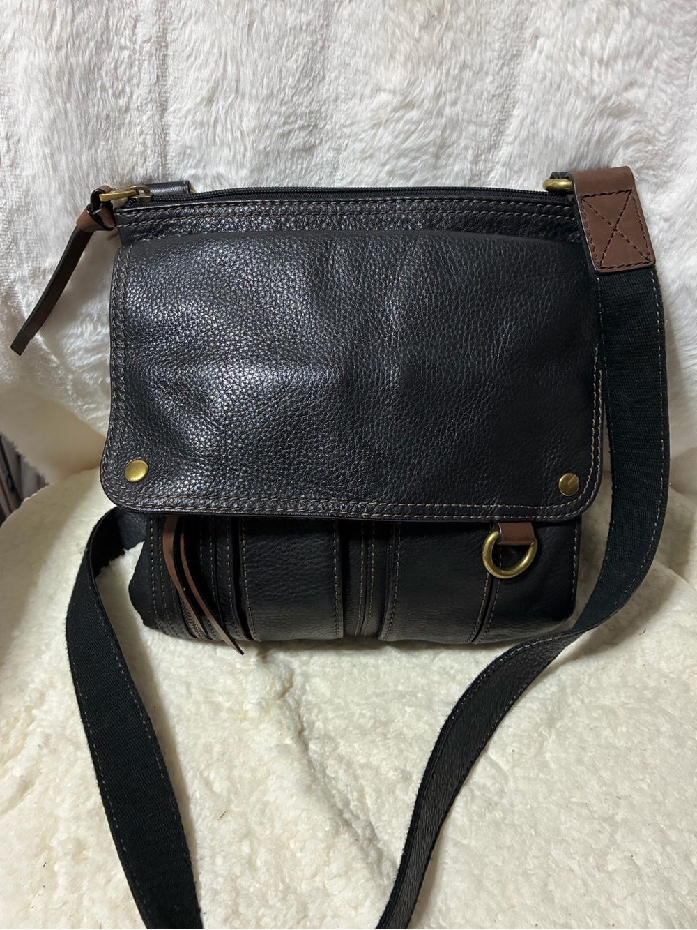 Fossil Black Leather Crossbody Travel Bag with Brown Accents